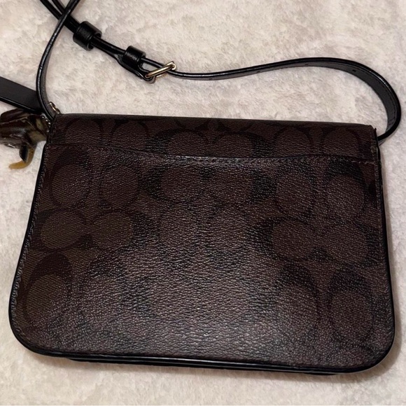 Coach Signature Brown Crossbody Bag - Picture 2 of 5